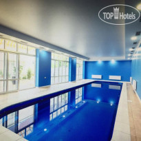 В отеле работает 4 бассейна  в Hotel Zhuravly 4*