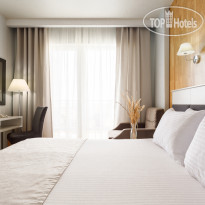 Санмаринн Курортный отель (Sunmarinn Resort Hotel) tophotels