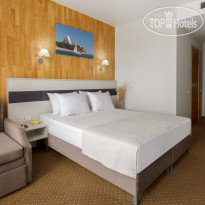 Санмаринн Курортный отель (Sunmarinn Resort Hotel) tophotels