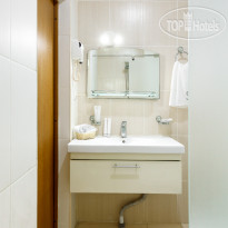 Санмаринн Курортный отель (Sunmarinn Resort Hotel) tophotels