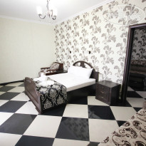 Ideal Hotel