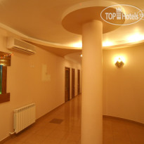 Фрегат Холл