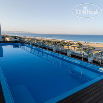 Del Mar Inn Бассейн на крыше