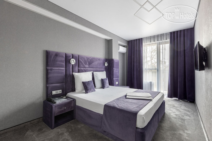 Hotel photo Vogue Hotel 4*