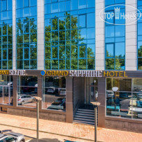 Grand Sapphire Hotel 