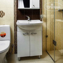 Elpida Hotel