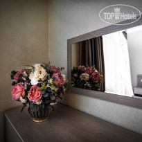 Elpida Hotel