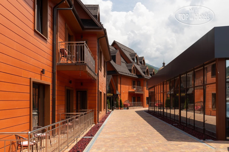 Hotel photo Red Wood Hotel 