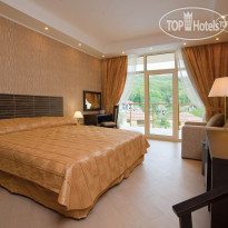 Aquamarine Hotel & Spa