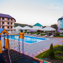 Aqua Villa