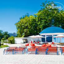 AZIMUT Hotel Prometey Nebug