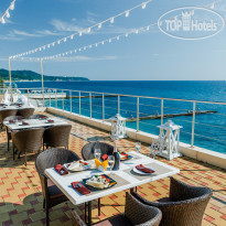 AZIMUT Hotel Prometey Nebug