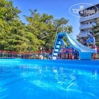 AZIMUT Hotel Prometey Nebug