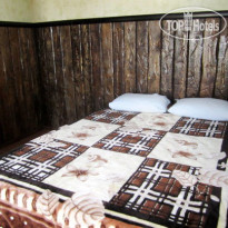 Камелот У Реки 