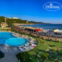 Морской клуб панорамный вид на бассейн