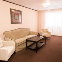 Altai Palace Номер Люкс гостинная 