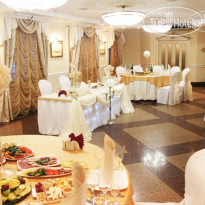 Бережки-Холл 