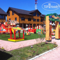 Бережки-Холл 