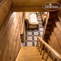 Бережки-Холл 