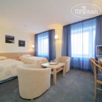 Grand Avenue Hotel