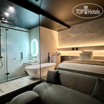 F911 Яхт Клуб Отель 