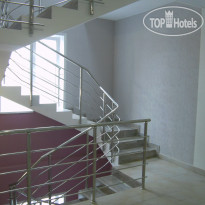 Absheron Hotel коридор и лестница