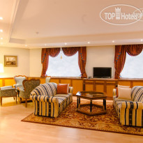 Atrium Palace Hotel