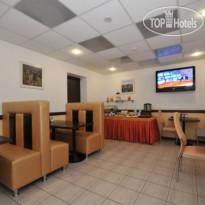 City Hotel