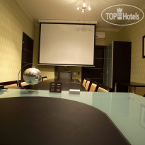 Business-hotel senator Комната переговоров.