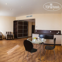 Hotel Crystal Апартаменты
