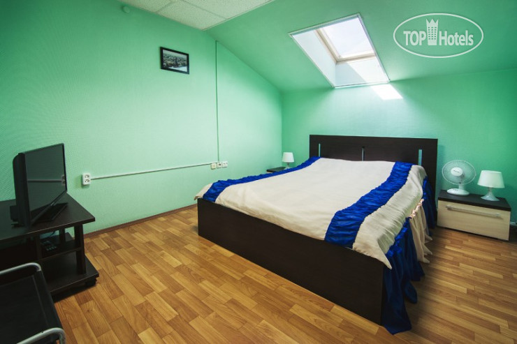 Hotel photo Ял 3*