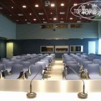 Мираж Большой Конференц зал вместимо