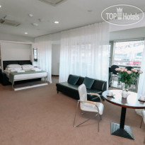 People Stadium Hotel 