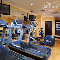 Courtyard by Marriott Kazan Kremlin Фитнес зал