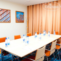 Cosmos Kazan Hotel Meeting room