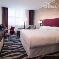 AZIMUT Сити Отель Калуга 