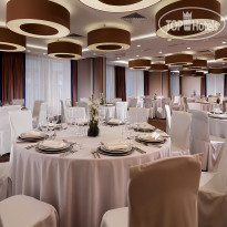 AZIMUT Сити Отель Калуга 