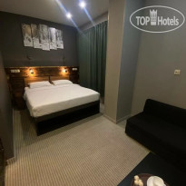 Tundra Hotel 