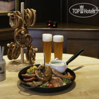 Cosmos Novosibirsk Hotel Ресторан Paulaner