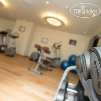 Cosmos Novosibirsk Hotel Тренажерный зал