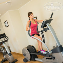 Cosmos Novosibirsk Hotel Тренажерный зал