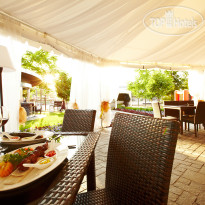 River Park Hotel 