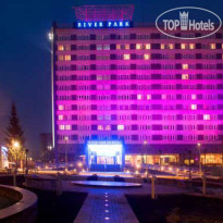 River Park Hotel 