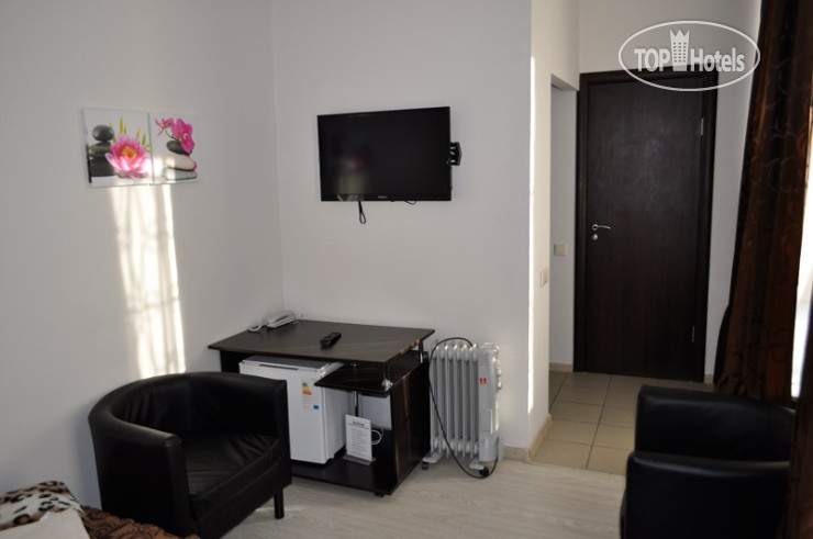 New photos from tourists Life 3*