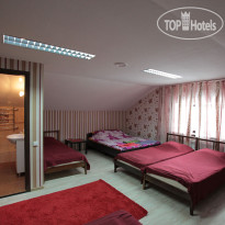 Gold Oven Hotel 
