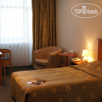 DIS President hotel