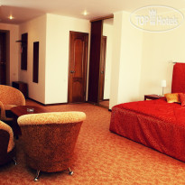 DIS President hotel