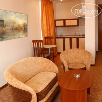 DIS President hotel
