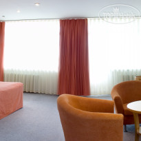 DIS President hotel