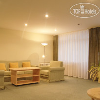 DIS President hotel